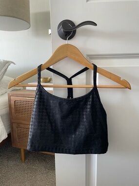 Beyond Yoga Black Heather Cropped Tank